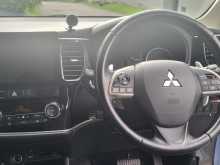 https://riyasewana.com/uploads/mitsubishi-outlander-phv-2013-269192912974.jpg