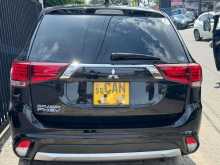 https://riyasewana.com/uploads/mitsubishi-outlander-phv-241431224892.jpg
