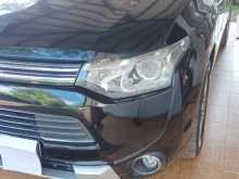 Mitsubishi Outlander Plugin Hybrid 2014 SUV