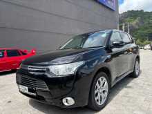 https://riyasewana.com/uploads/mitsubishi-outlander-plugin-2014-115220812063.jpg