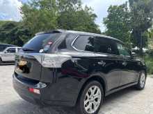 https://riyasewana.com/uploads/mitsubishi-outlander-plugin-2014-115220812732.jpg