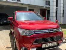 Mitsubishi Outlander 2015 SUV