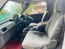 https://riyasewana.com/uploads/mitsubishi-p-25-1988-1814453412933.jpg