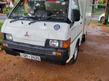 Mitsubishi P O 5 LARRY 1997 Lorry