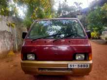 Mitsubishi PO5 1987 Van