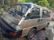 Mitsubishi PO5 1989 Van