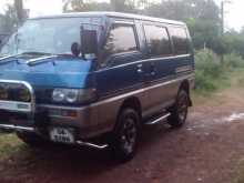 Mitsubishi P25 1991 Van