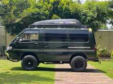 https://riyasewana.com/uploads/mitsubishi-p25-delica-1990-279065212424.jpg