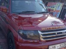 Mitsubishi Pajero Io 2001 SUV