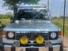 Mitsubishi Pajero 1989 SUV