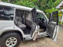 https://riyasewana.com/uploads/mitsubishi-pajaro-1995-1995-2417311812263.jpg