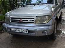 Mitsubishi Pajero IO 1999 SUV