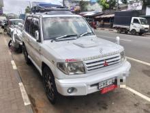 https://riyasewana.com/uploads/mitsubishi-pajaro-io-21225476635.jpg