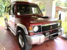 Mitsubishi Pajero 1985 SUV