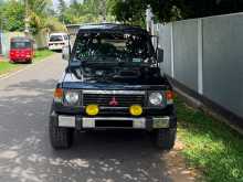 Mitsubishi Pajero 1983 SUV