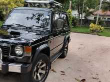 Mitsubishi Pajero 1986 SUV
