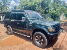 https://riyasewana.com/uploads/mitsubishi-pajero-114033122782.jpg