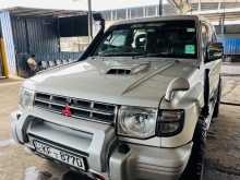 Mitsubishi Pajero 2008 SUV