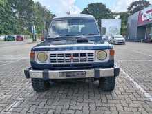 Mitsubishi Pajero 1988 SUV