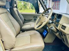 https://riyasewana.com/uploads/mitsubishi-pajero-1312033917215.jpg