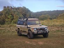 Mitsubishi Pajero 1989 SUV