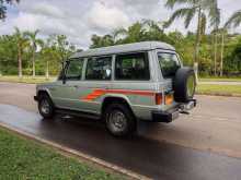 https://riyasewana.com/uploads/mitsubishi-pajero-151223364663.jpg