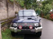 https://riyasewana.com/uploads/mitsubishi-pajero-17114955594.jpg