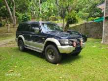 Mitsubishi Pajero 1995 SUV
