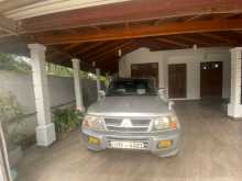 Mitsubishi Pajero 1999 SUV