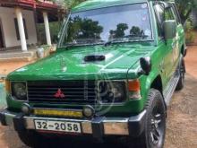 Mitsubishi Pajero 1986 SUV