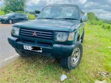 Mitsubishi Pajero 1992 SUV