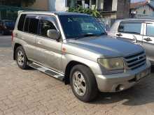 Mitsubishi Pajero 2002 SUV