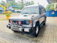 Mitsubishi Pajero 1985 SUV