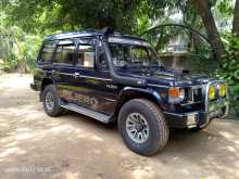https://riyasewana.com/uploads/mitsubishi-pajero-1985-2218181612194.jpg