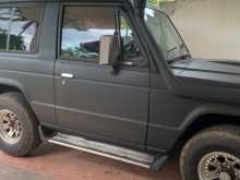 Mitsubishi Pajero 1986 SUV