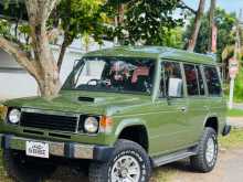 Mitsubishi Pajero 1988 SUV