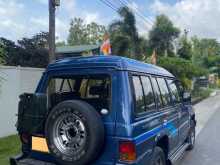 https://riyasewana.com/uploads/mitsubishi-pajero-1989-1422514612733.jpg