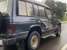 https://riyasewana.com/uploads/mitsubishi-pajero-1989-1518300712764.jpg