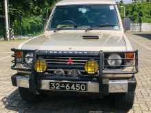 Mitsubishi Pajero 1989 SUV