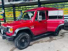 https://riyasewana.com/uploads/mitsubishi-pajero-1989-1918593412732.jpg