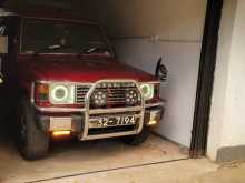 Mitsubishi Pajero 1989 SUV