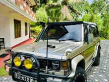 Mitsubishi Pajero Flatroof 1989 SUV