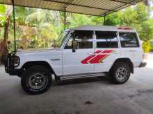 Mitsubishi Pajero 1989 SUV