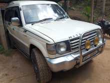 Mitsubishi Pajero 1991 SUV