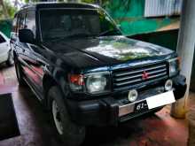 https://riyasewana.com/uploads/mitsubishi-pajero-1992-1118510812482.jpg