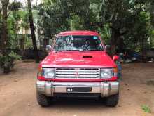 Mitsubishi Pajero 1992 SUV