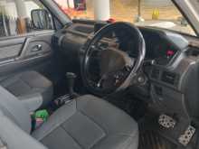 https://riyasewana.com/uploads/mitsubishi-pajero-1992-1821084012452.jpg