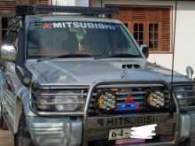 Mitsubishi Pajero 1992 SUV