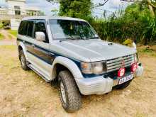 Mitsubishi Pajero 1993 SUV