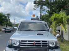 Mitsubishi Pajero 1993 SUV